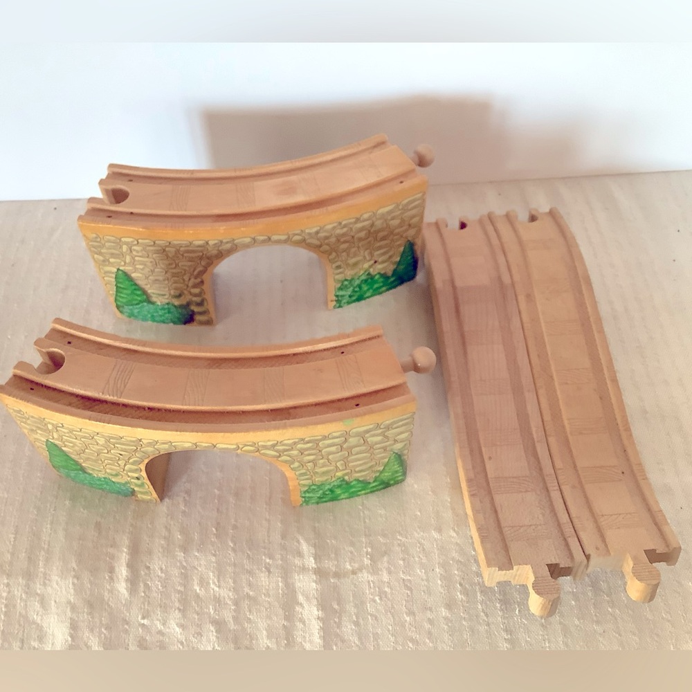 Rare Vintage Arched Viaduct Set Thomas & Friends Wooden Railway 2003, 4 Pieces - Picture 6 of 11